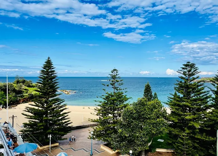 Coogee Sands Hotel & Apartments