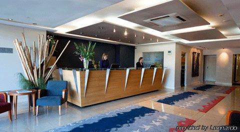 Aparthotel Sands &